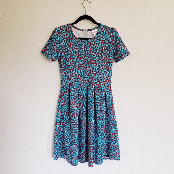 LuLaRoe Dresses & Skirts - 💖2 for $20💖 LuLaRoe Amelia Floral Dress